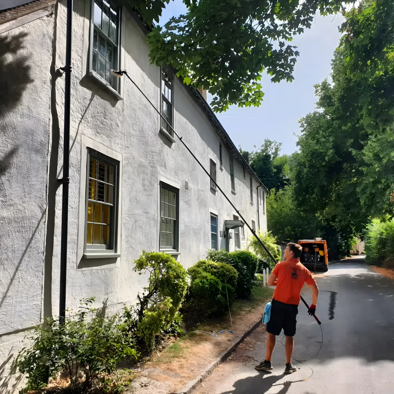 Oranjade team Cleaning